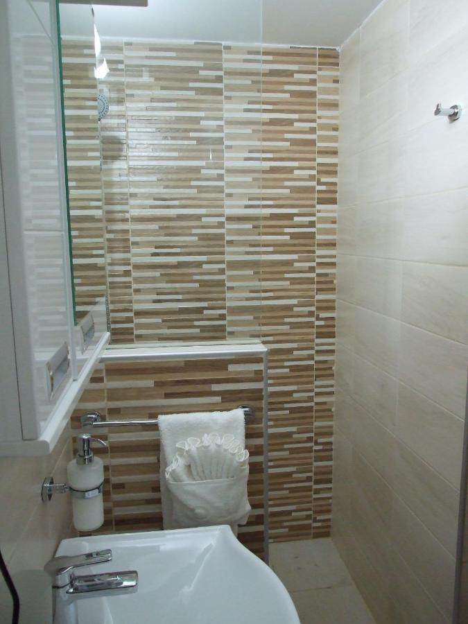 Apartman Nena Pirot Esterno foto