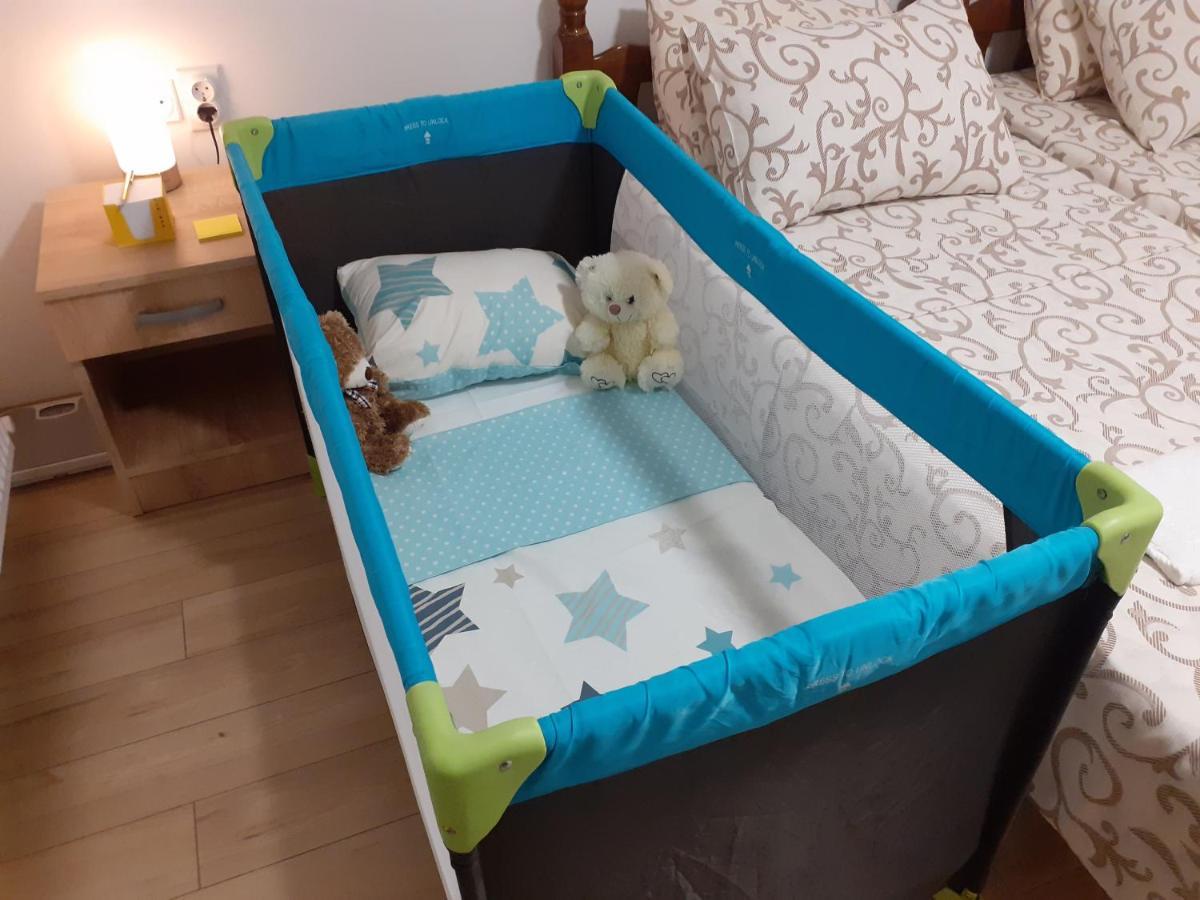 Apartman Nena Pirot Esterno foto