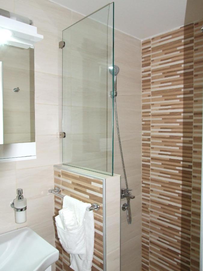 Apartman Nena Pirot Esterno foto